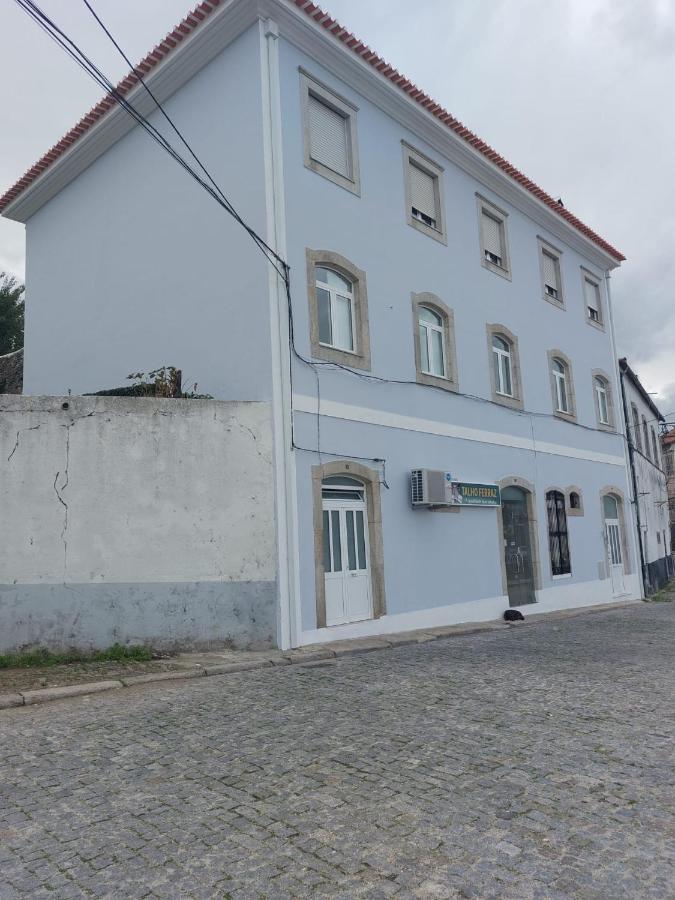 Al Boa Passagem Apartment Peso da Regua Luaran gambar